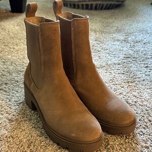 Steve Madden Suede Boots